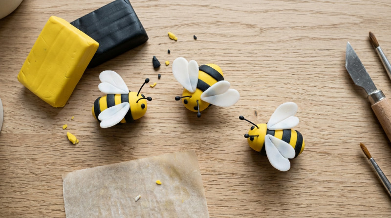 firefly-add-a-piece-of-polymer-clay-in-a-corner-next-to-the-bees-181550-152893