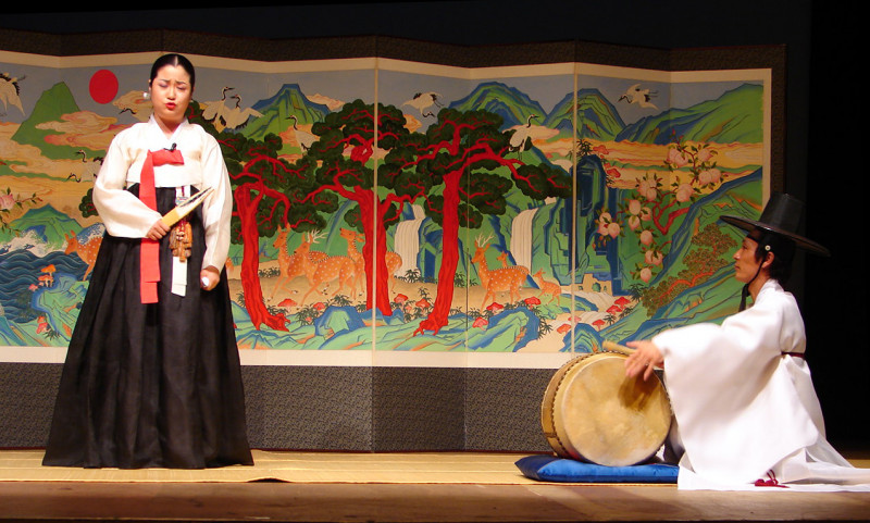korea-busan-3404-06-pansori-152820 korea-busan-3404-06-pansori-152820